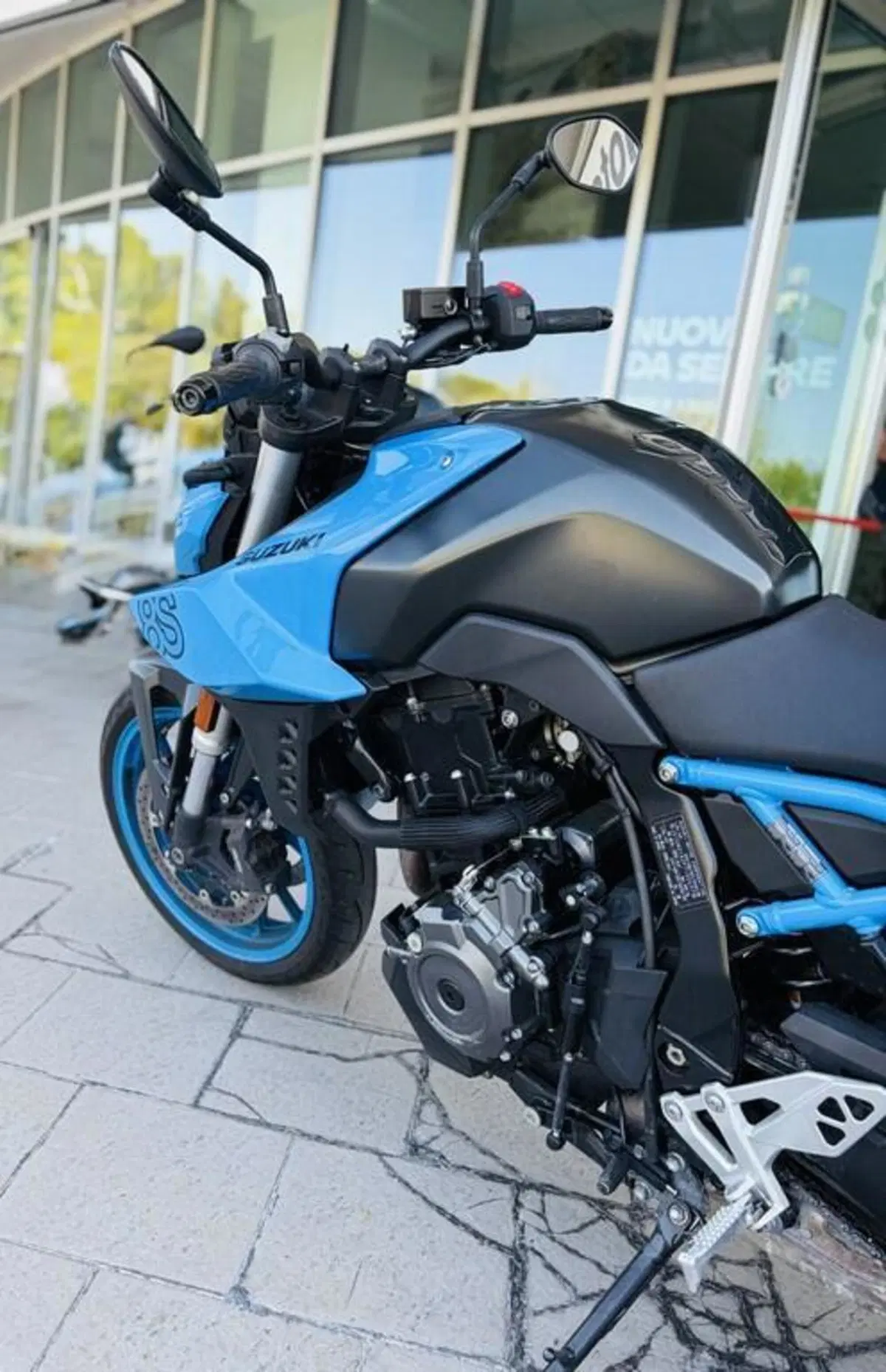 Suzuki GSX-8S (2023 - 24) (3)