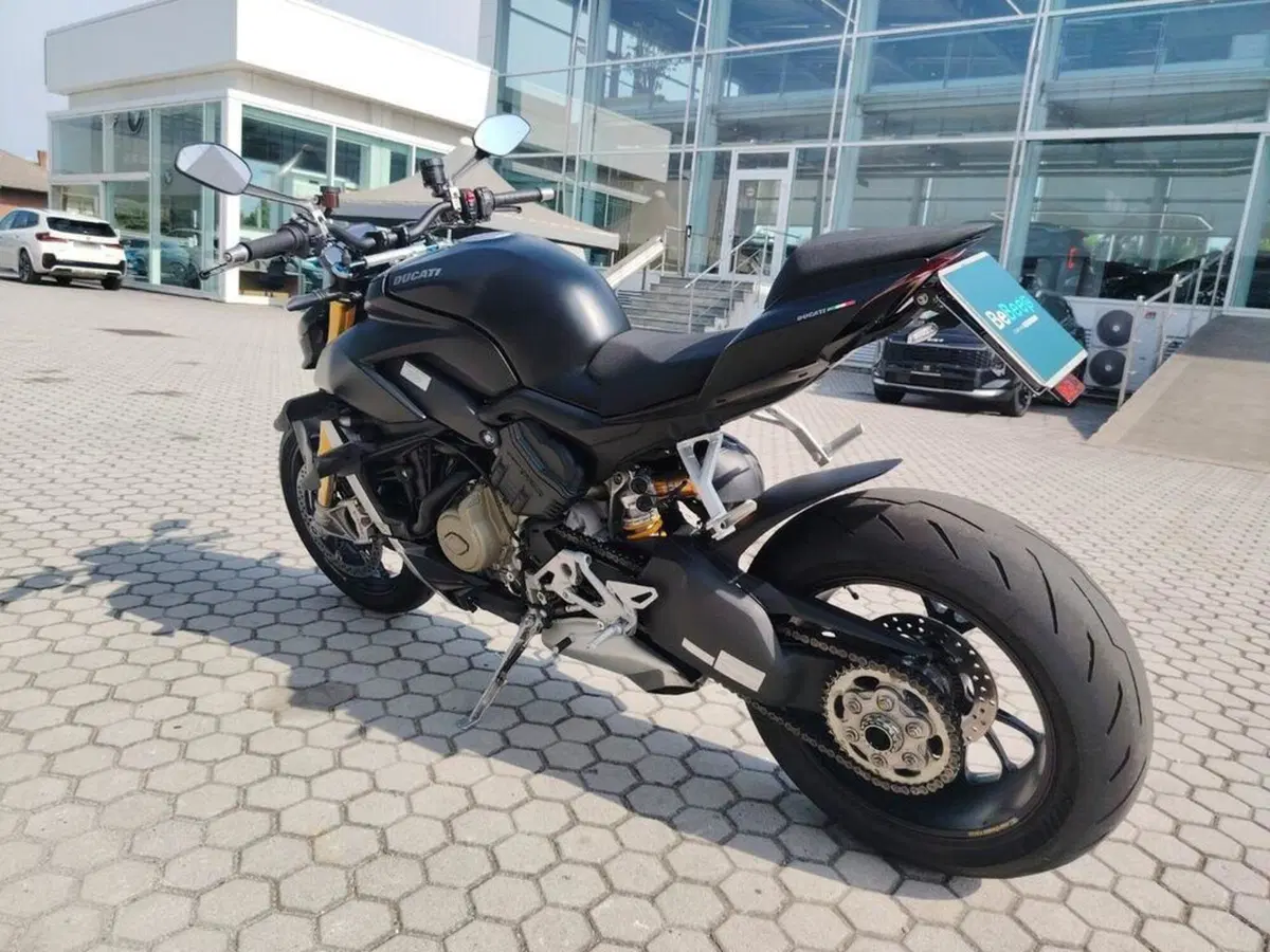 Ducati Streetfighter V4 1100 S (2021 - 22) (5)