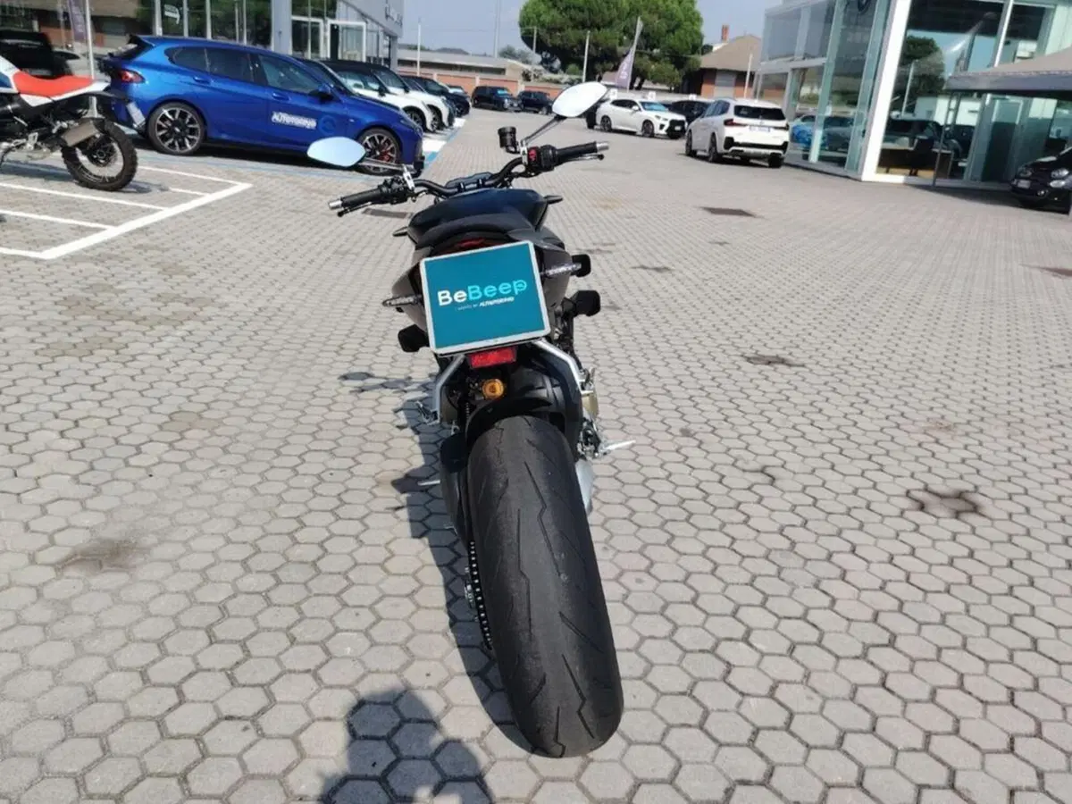 Ducati Streetfighter V4 1100 S (2021 - 22) (6)