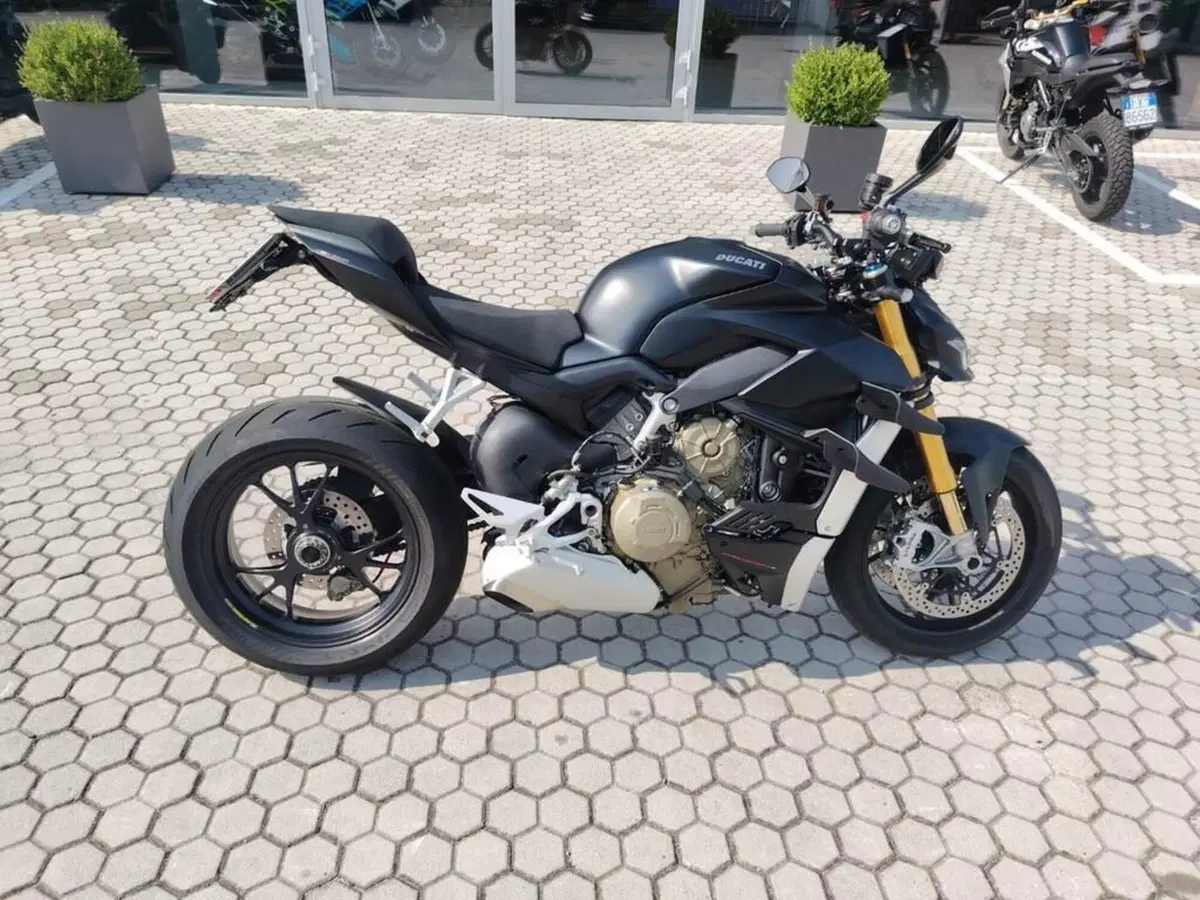 Ducati Streetfighter V4 1100 S (2021 - 22) (8)