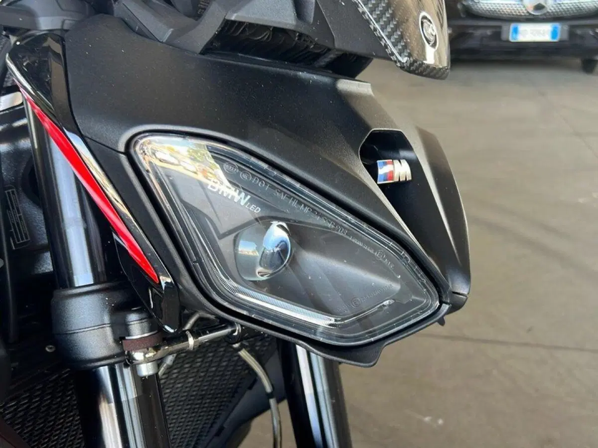 Bmw M 1000 R (2025 - 27) (12)