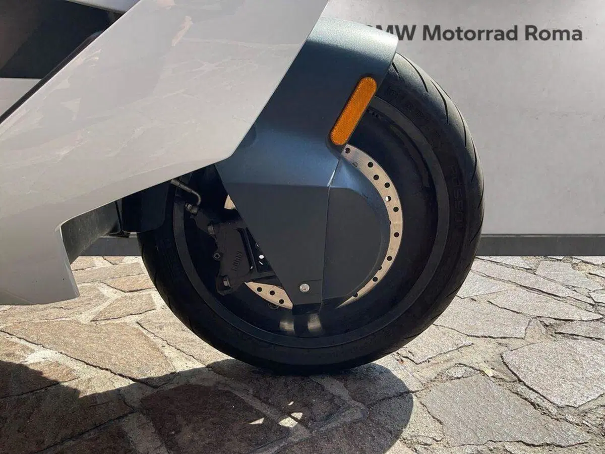 Bmw CE 04 (2021 - 25) (5)