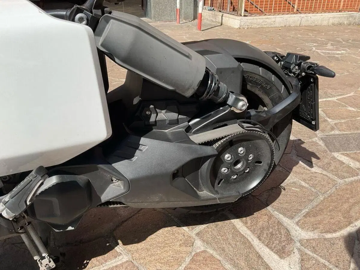 Bmw CE 04 (2021 - 25) (10)
