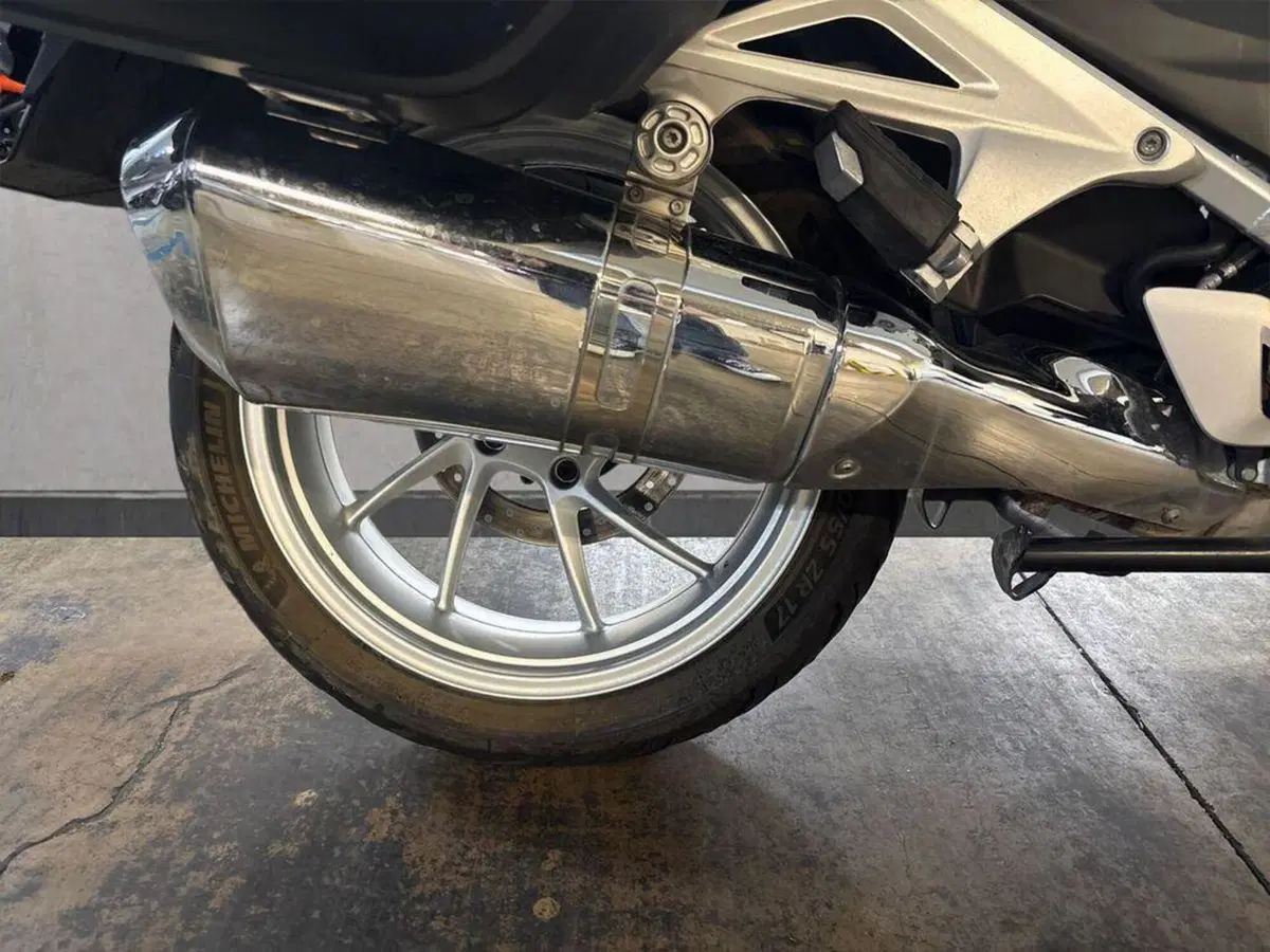Bmw R 1250 RT (2021 - 25) (6)