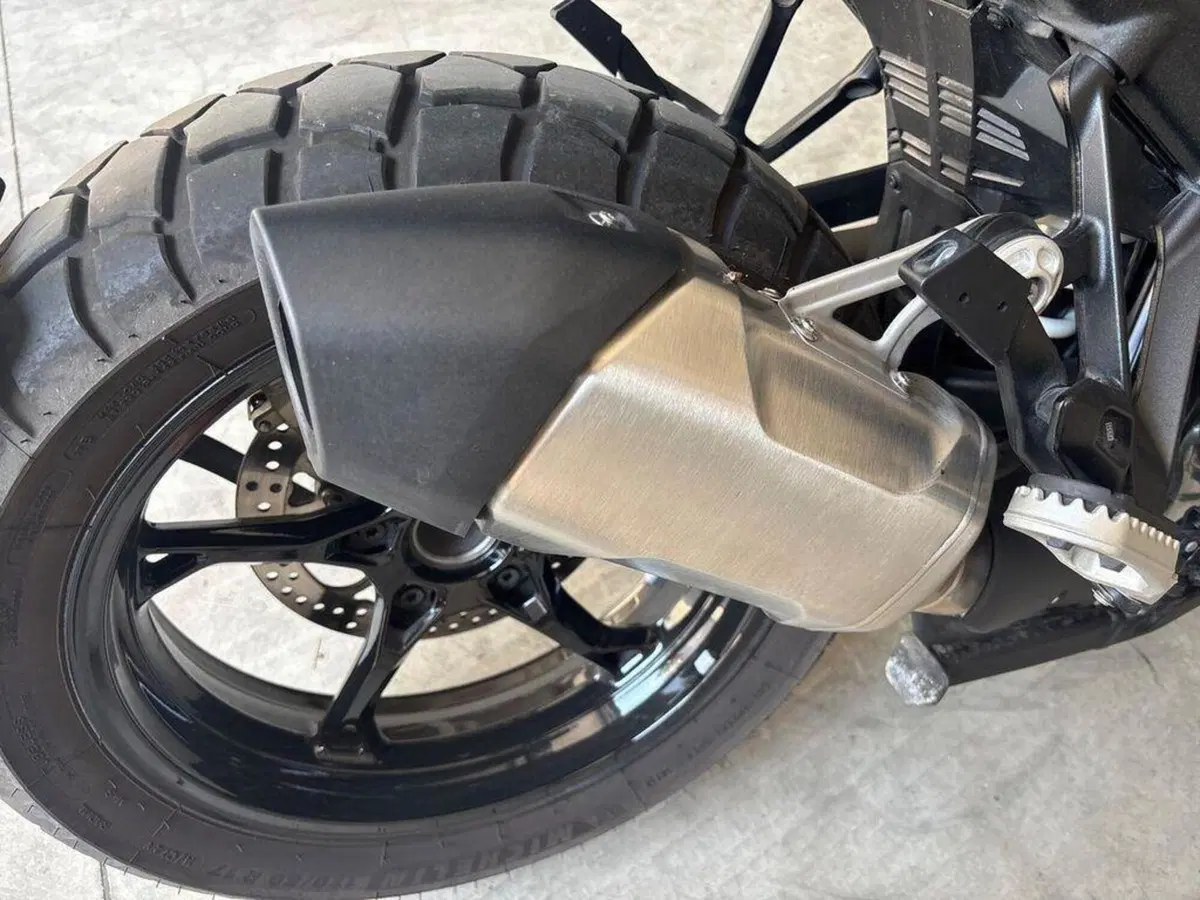 Bmw R 1300 GS (2023 - 26) (10)