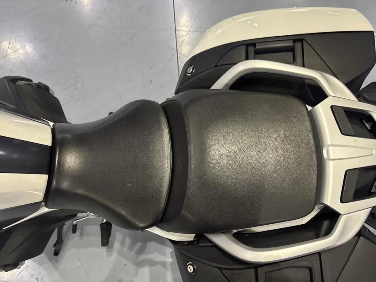 Bmw R 1250 RT (2021 - 25) (9)