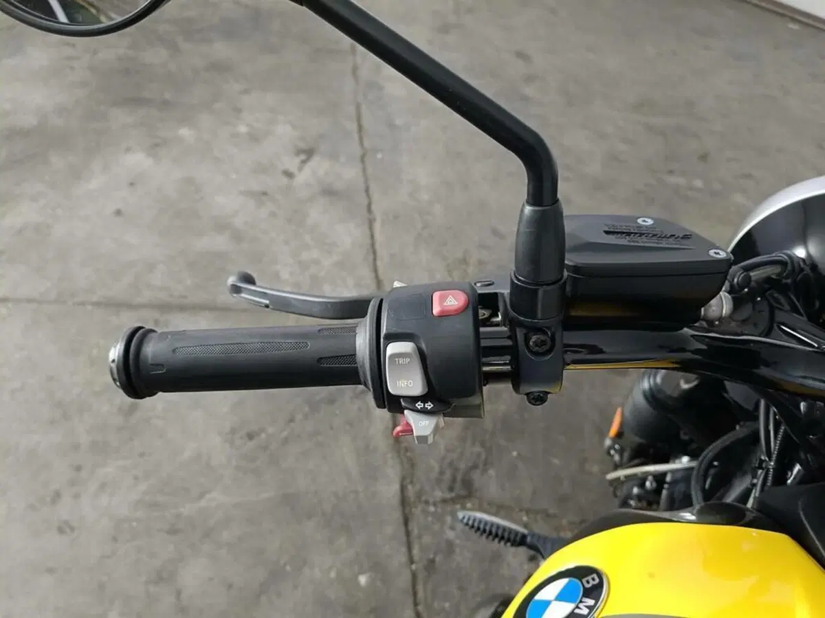 Bmw R nineT 1200 Scrambler (2016 - 20) (7)