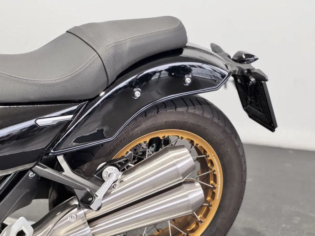 Bmw R 12 (2024 - 26) (3)