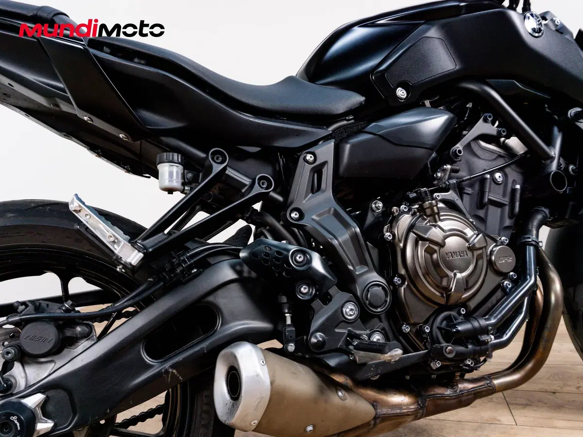 Yamaha MT-07 (2014 - 16) (4)