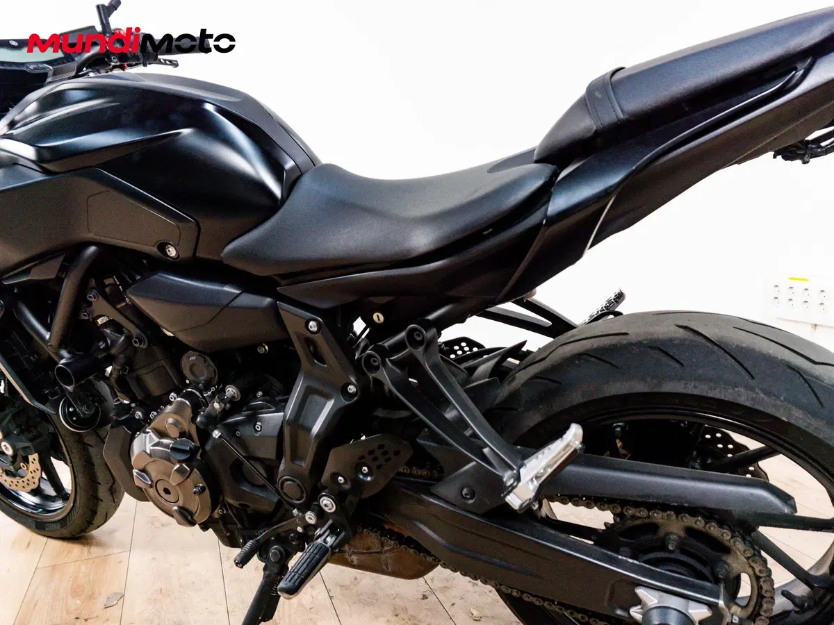 Yamaha MT-07 (2014 - 16) (10)