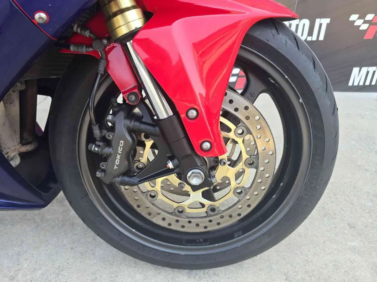 Honda CBR 600 RR (2005 - 06) (9)