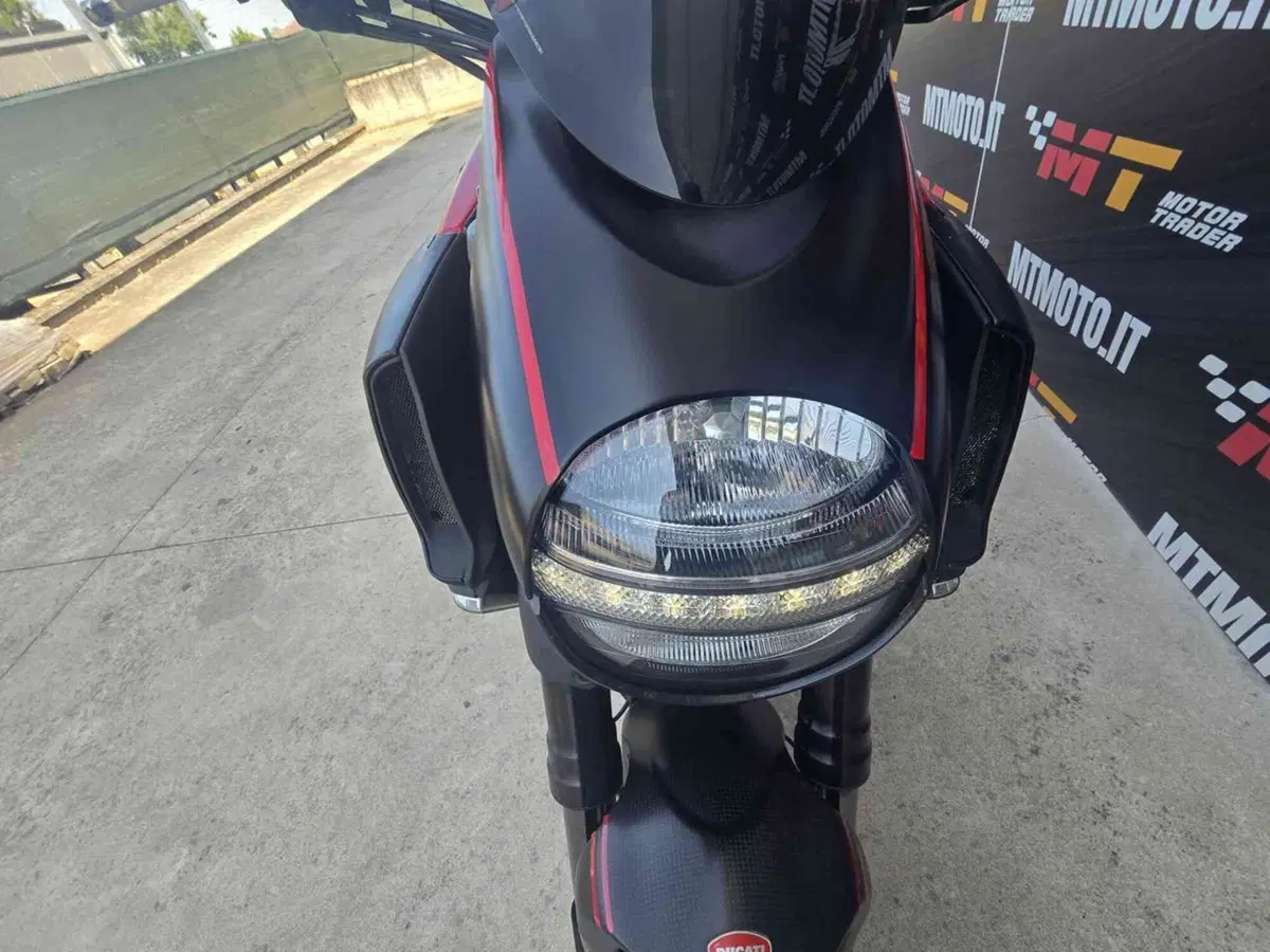 Ducati Diavel 1200 (2010 - 13) (20)