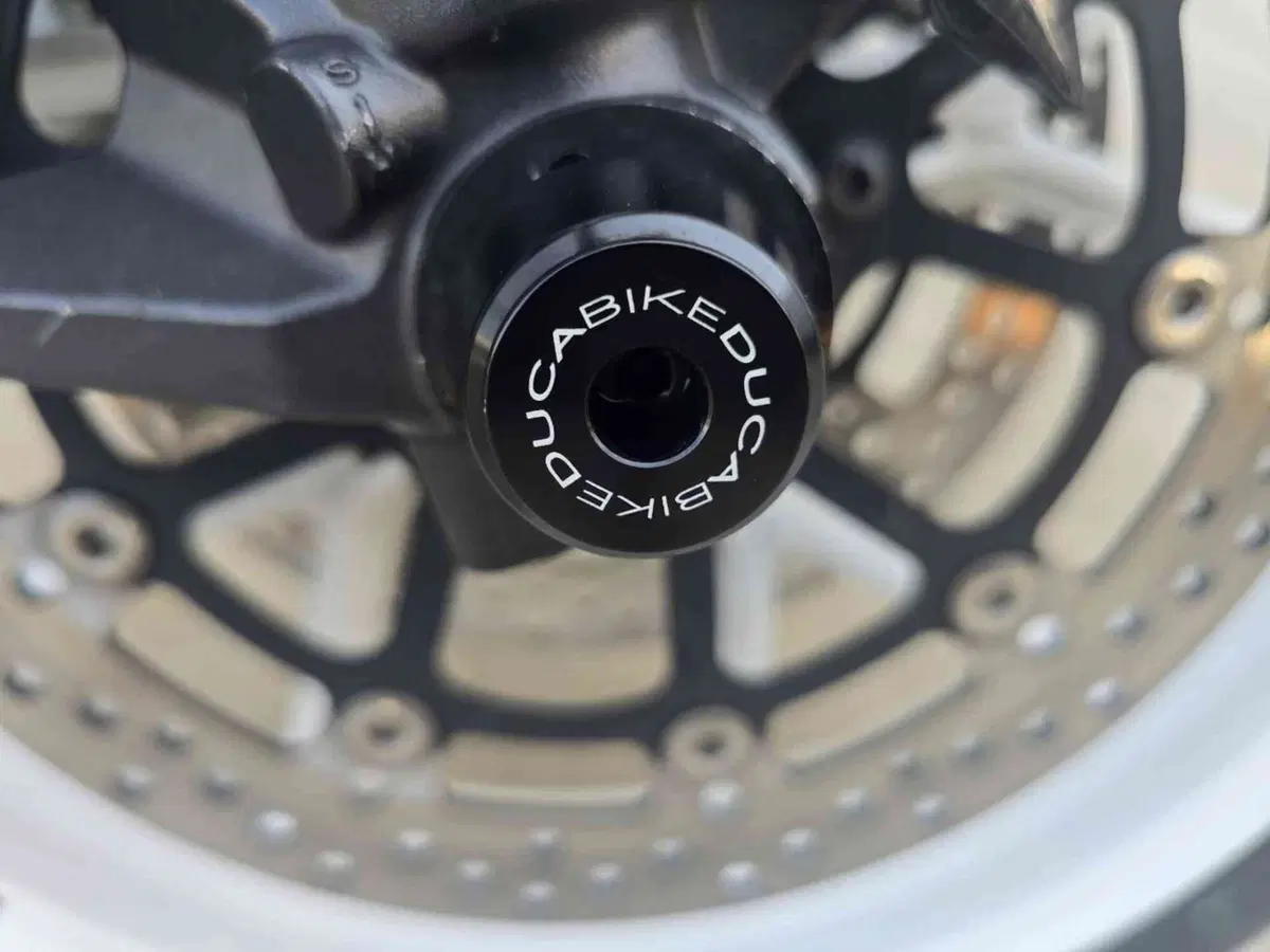 Ducati Monster 796 (2010 - 13) (29)