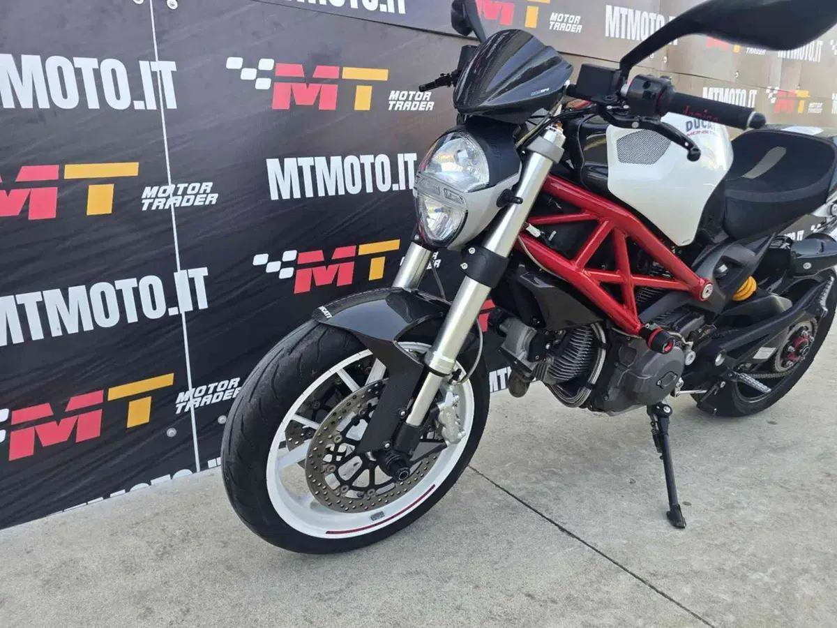 Ducati Monster 796 (2010 - 13) (3)