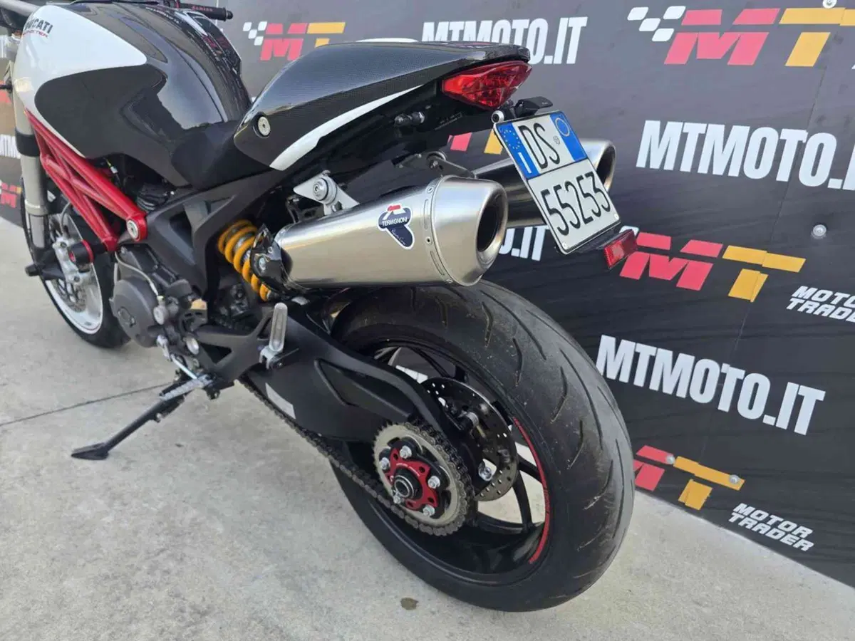 Ducati Monster 796 (2010 - 13) (4)
