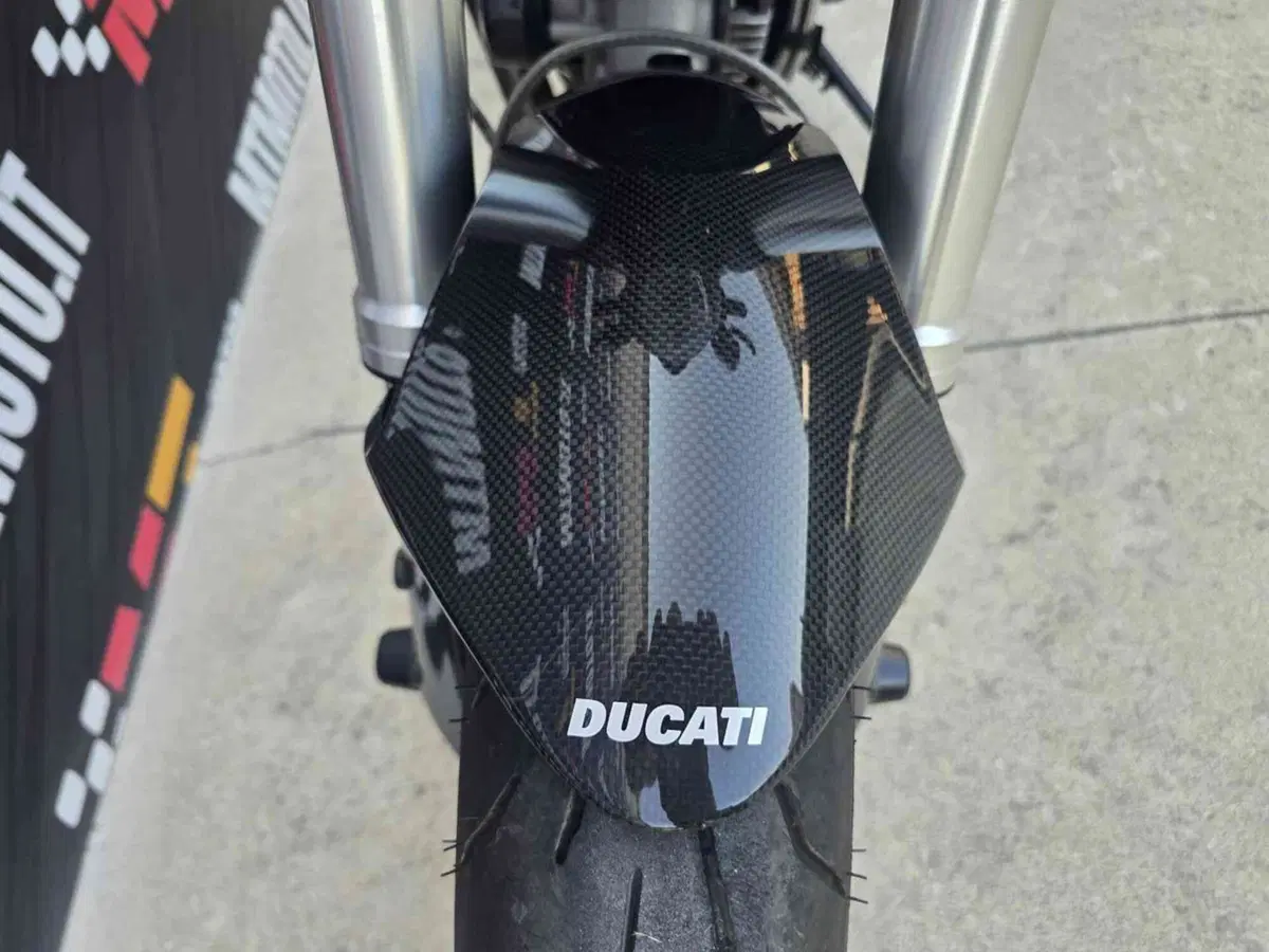 Ducati Monster 796 (2010 - 13) (41)