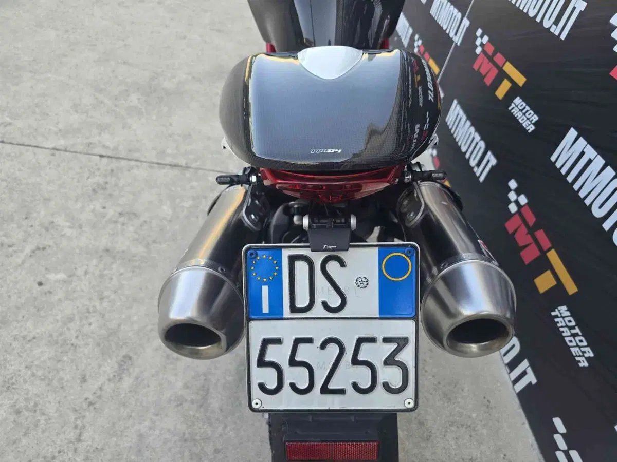 Ducati Monster 796 (2010 - 13) (42)