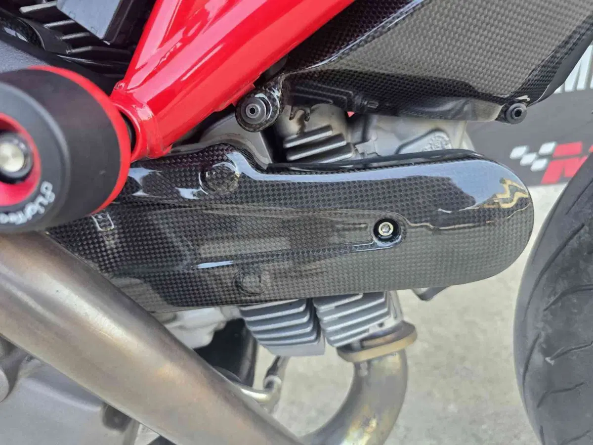 Ducati Monster 796 (2010 - 13) (7)