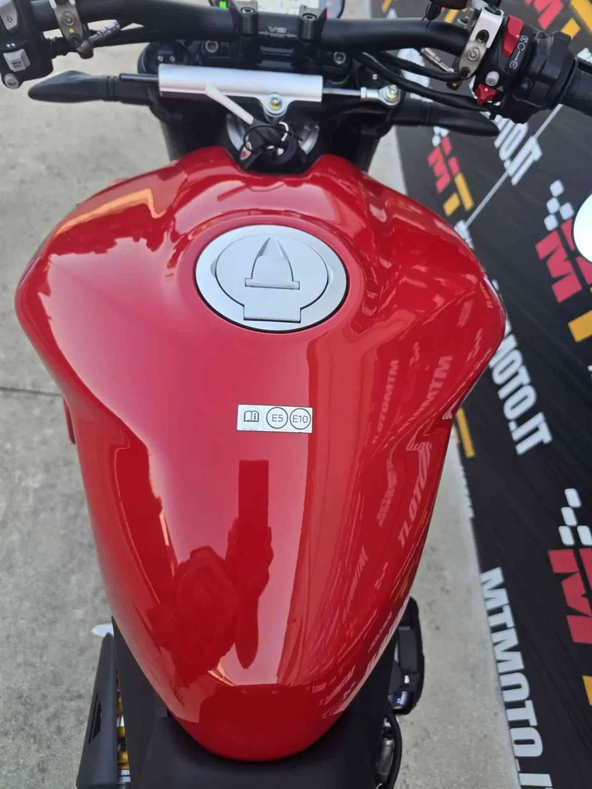 Ducati Streetfighter V2 (2022 - 24) (19)