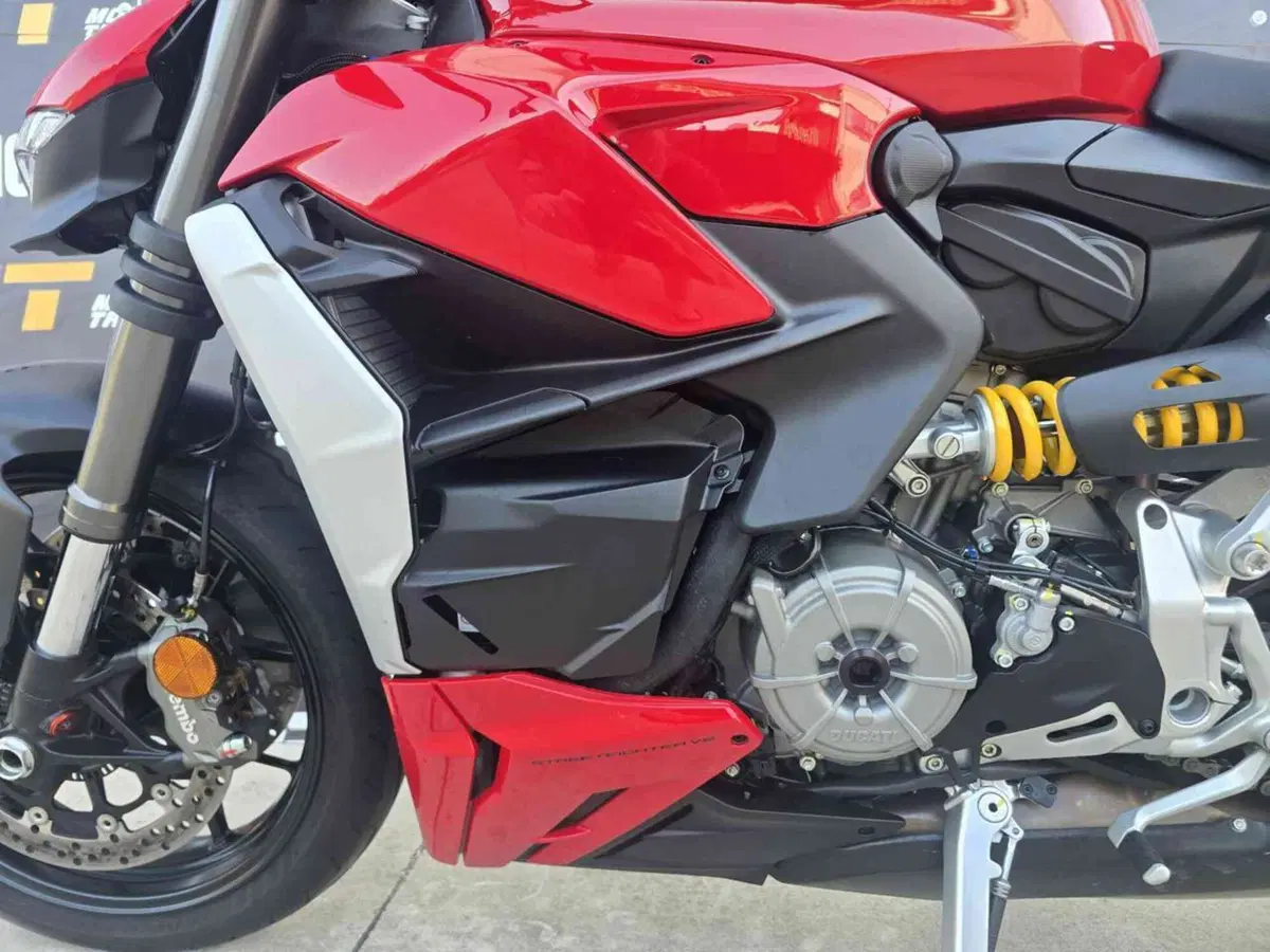 Ducati Streetfighter V2 (2022 - 24) (8)