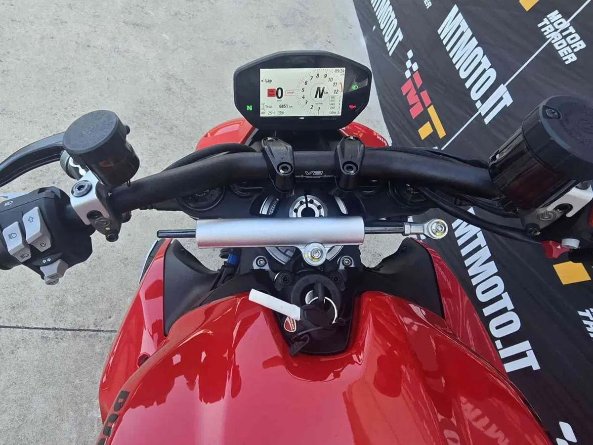Ducati Streetfighter V2 (2022 - 24) (22)