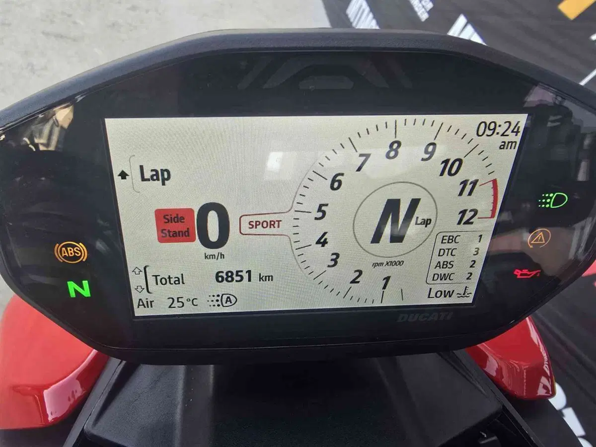 Ducati Streetfighter V2 (2022 - 24) (30)