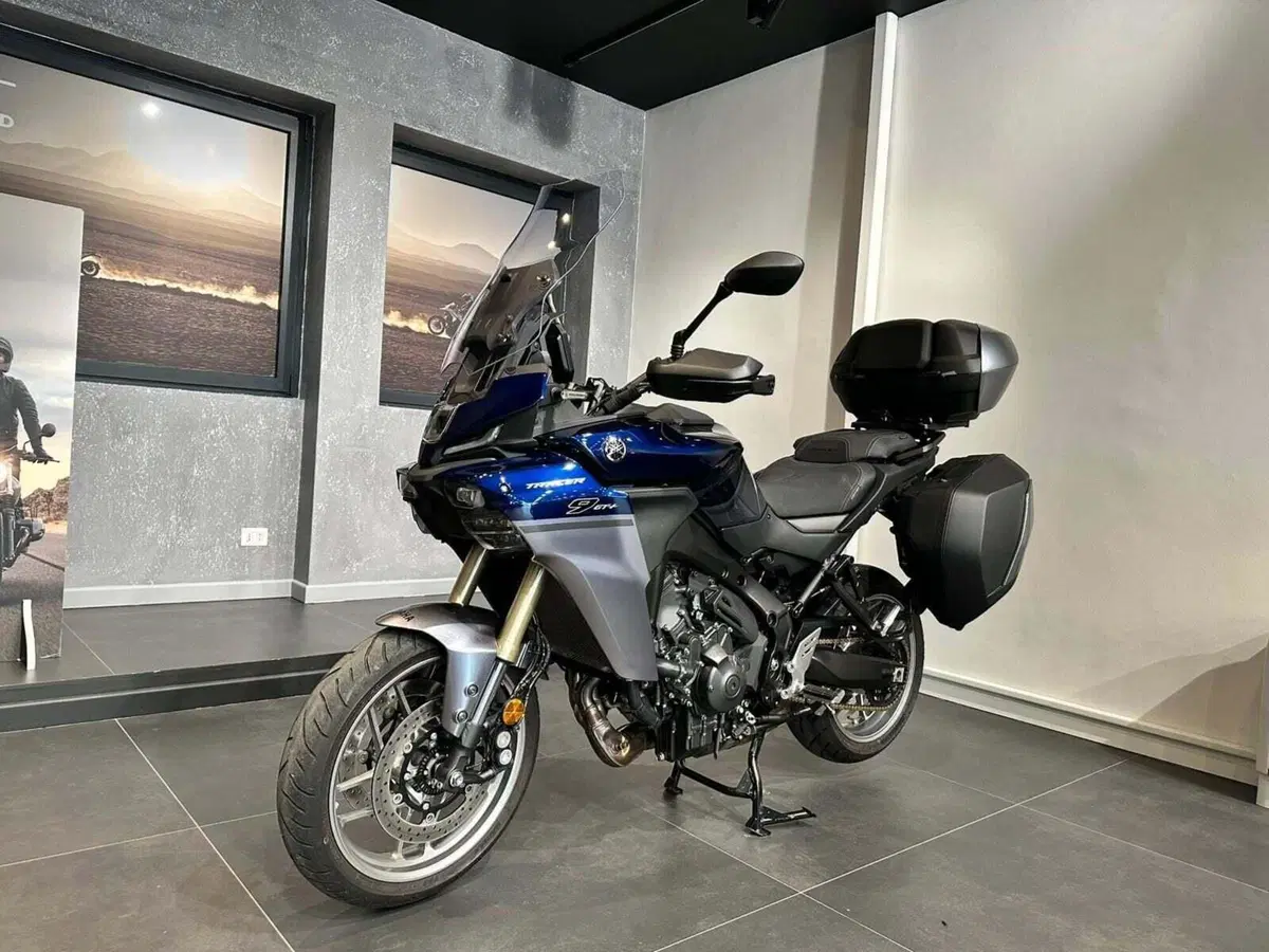 Yamaha Tracer 9 GT+ Y-AMT (2025 - 26) (2)