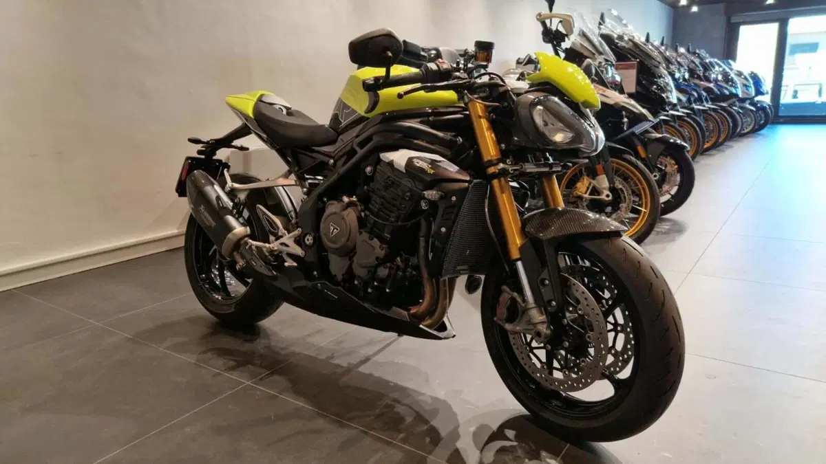 Triumph Speed Triple 1200 RX (2025 - 26) (7)