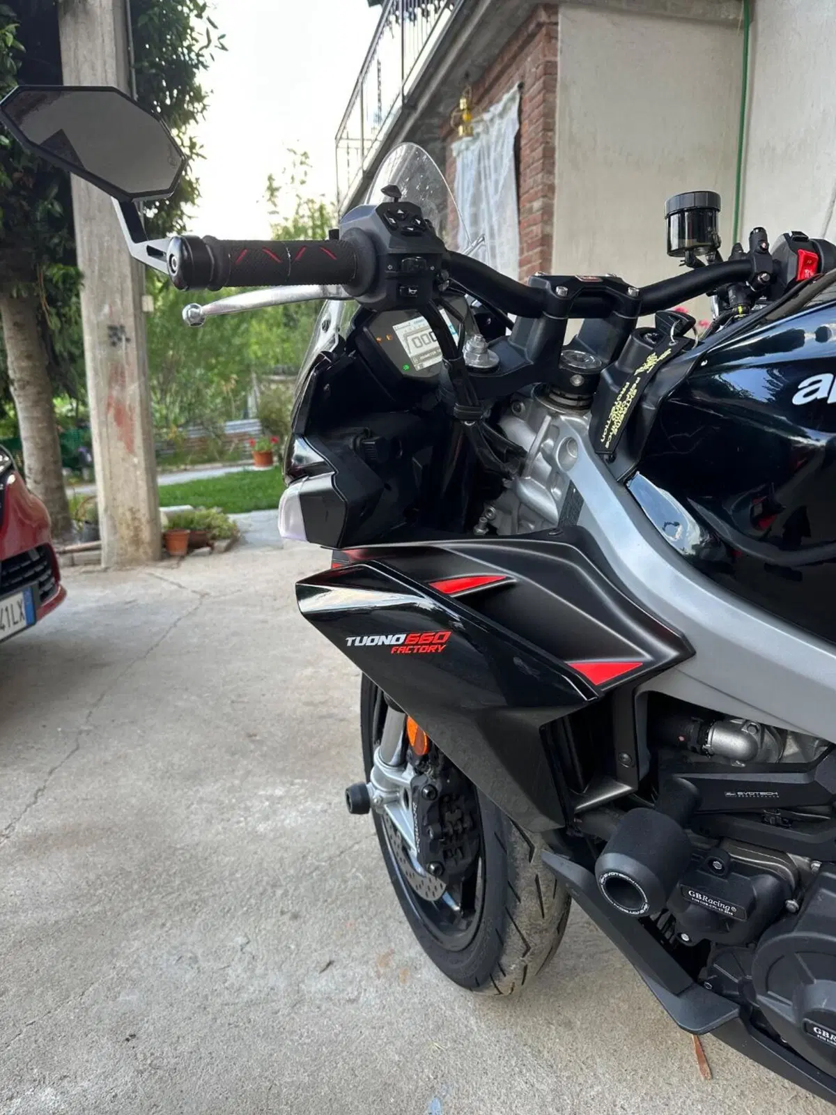 Aprilia Tuono 660 Factory (2022 - 24) (5)