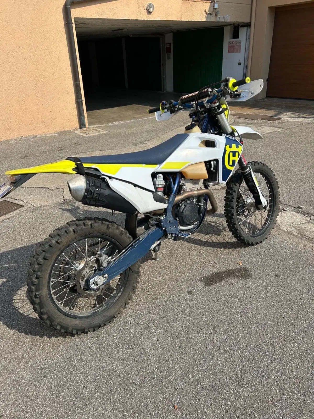Husqvarna FE 350 (2023)