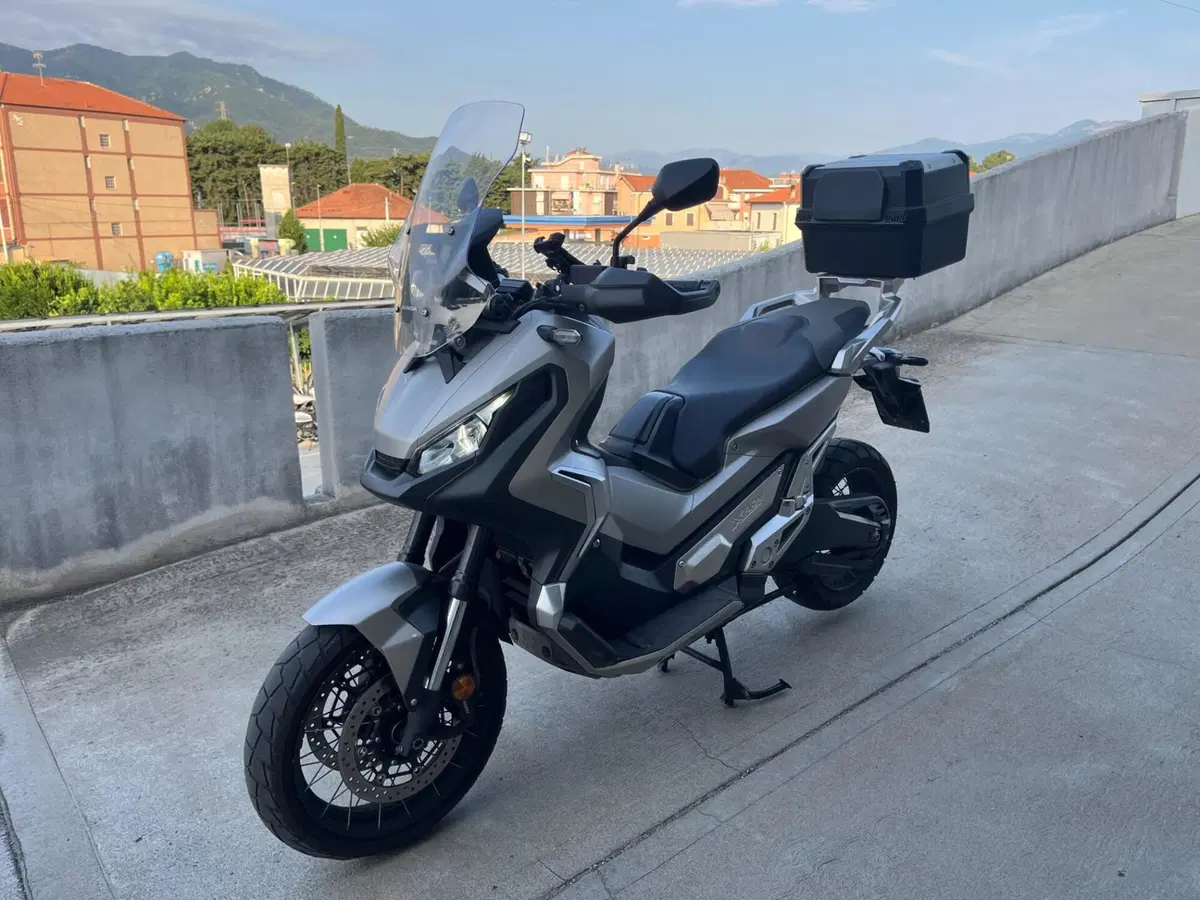 Honda X-ADV 750 (2018 - 20) (2)