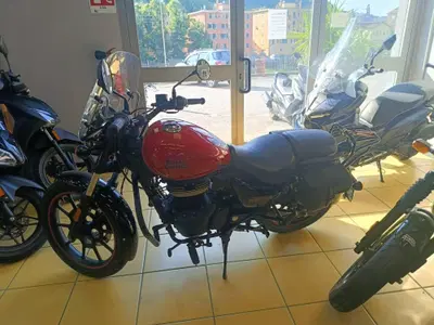 Royal Enfield Meteor 350 (2021 - 26) usata
