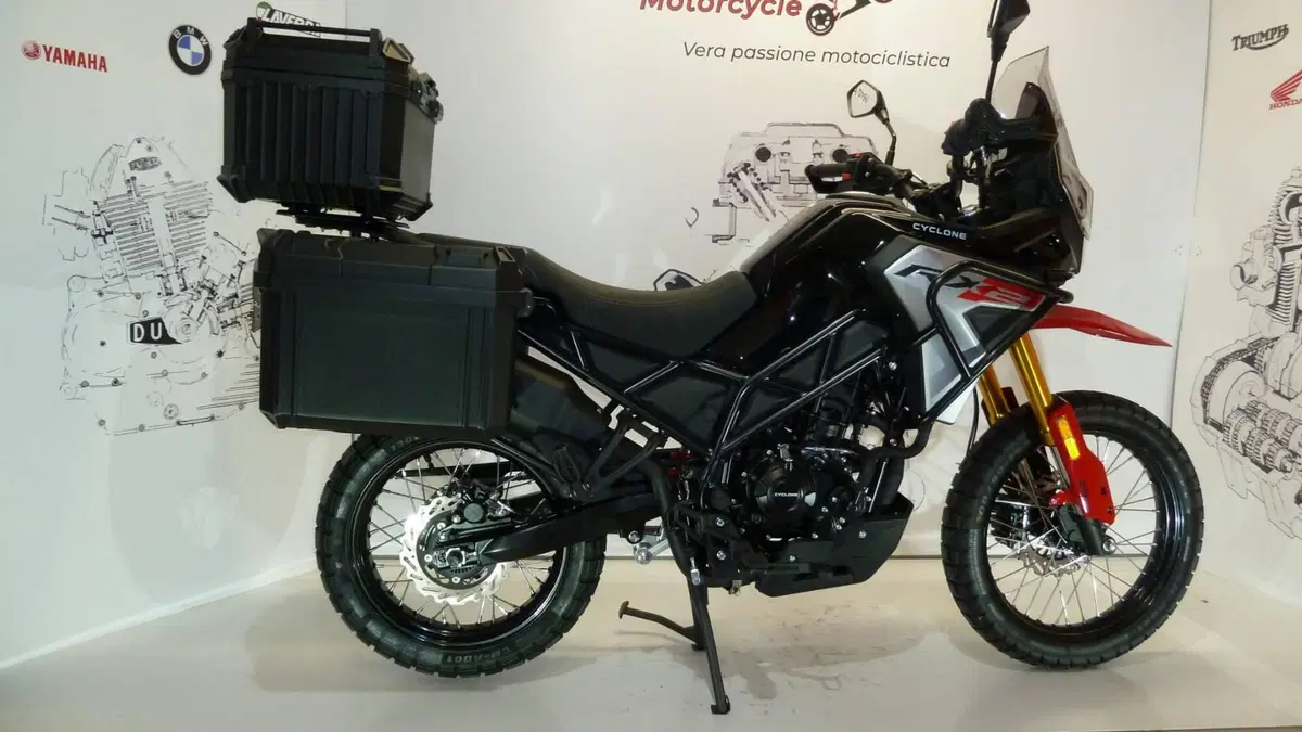 Cyclone RX2 (2026) (6)