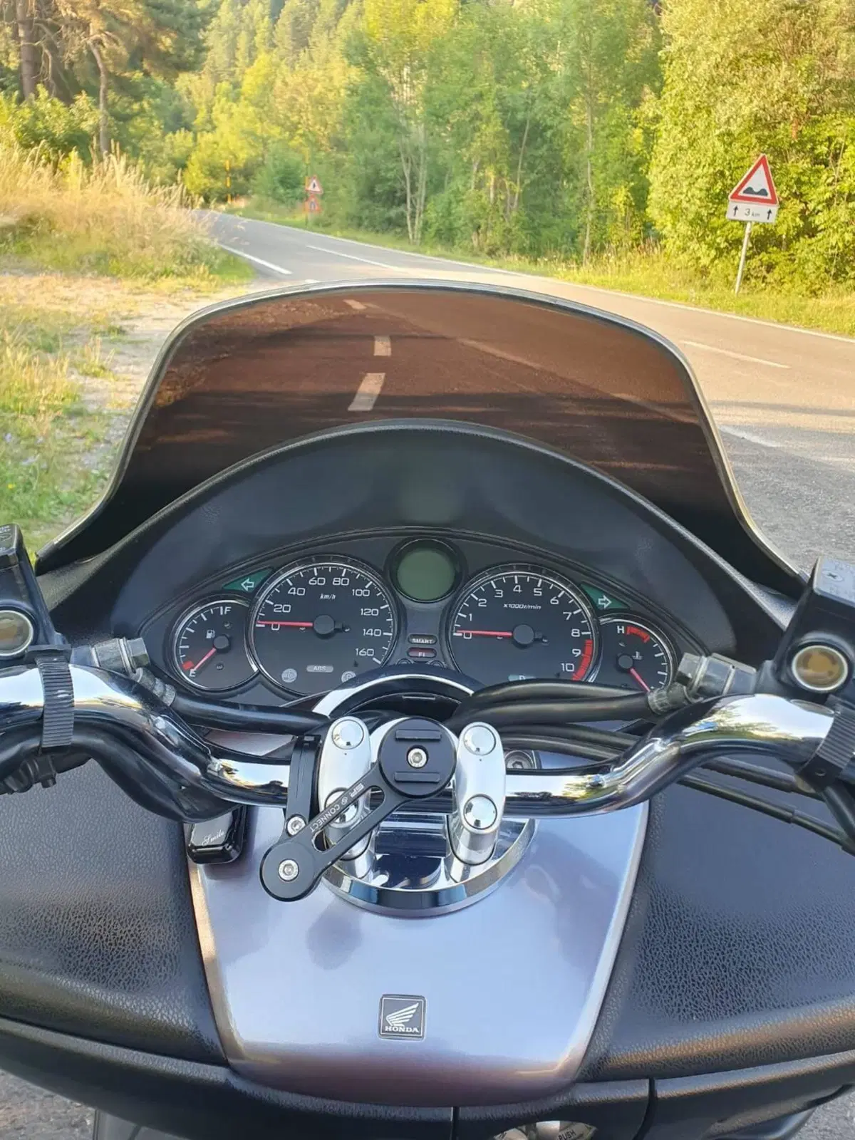 Honda Forza 250 EX (2005 - 07) (6)