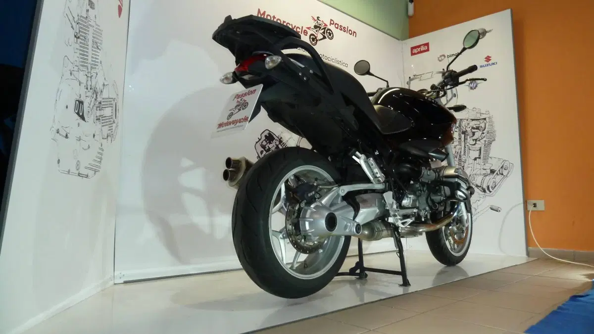 Bmw R 1200 R (2006 - 11) (6)