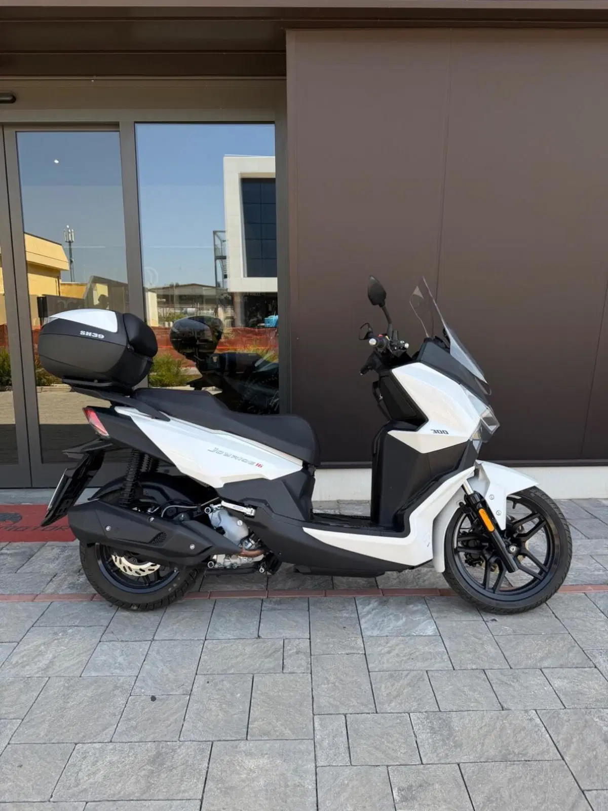 Sym Joyride 300 (2025) (9)