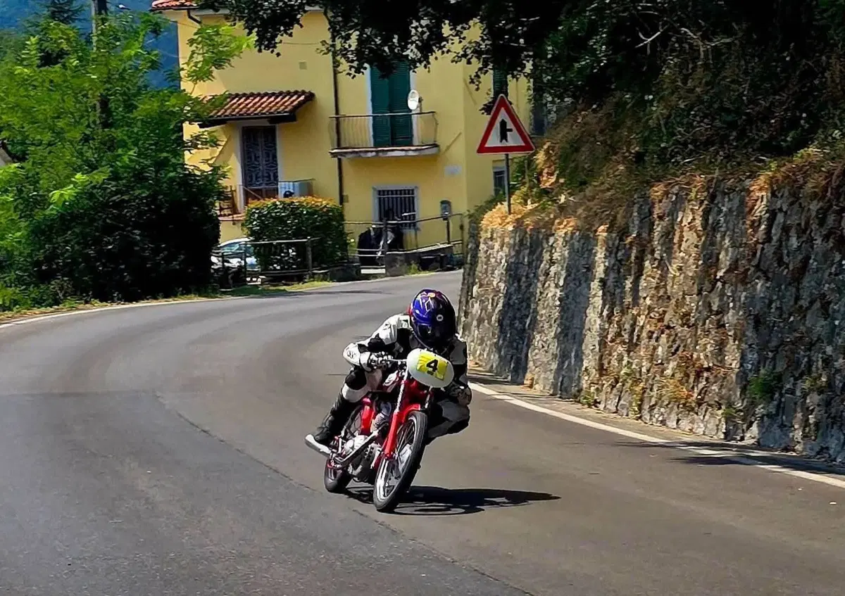 Moto Morini Gt 175 replica settebello  (9)