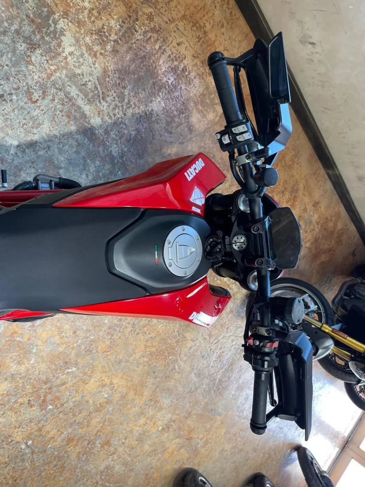 Ducati Hypermotard 950 (2022 - 25) (19)