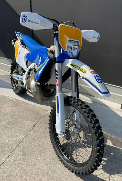 Husqvarna TE 300 Heritage (2025) usata
