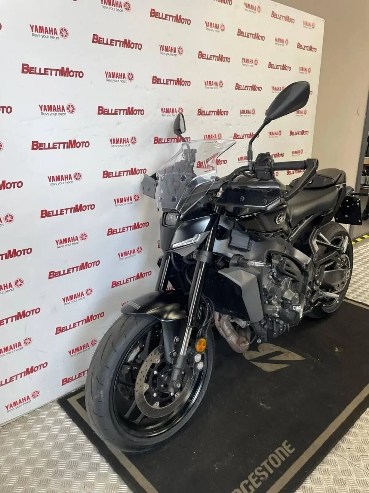 Yamaha MT-09 Y-AMT (2024 - 26) (3)