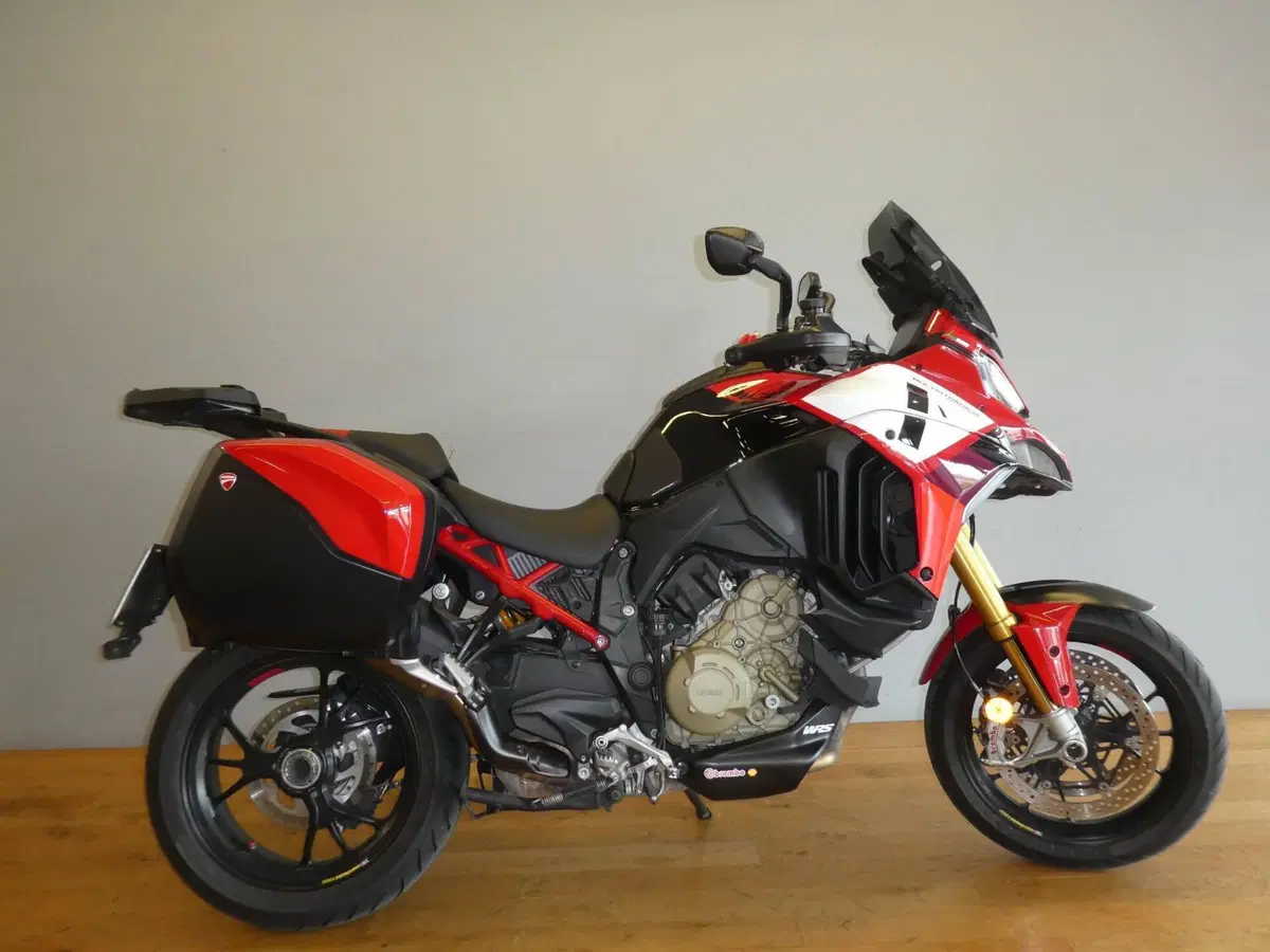 Ducati Multistrada V4 Pikes Peak (2021 - 24) (4)