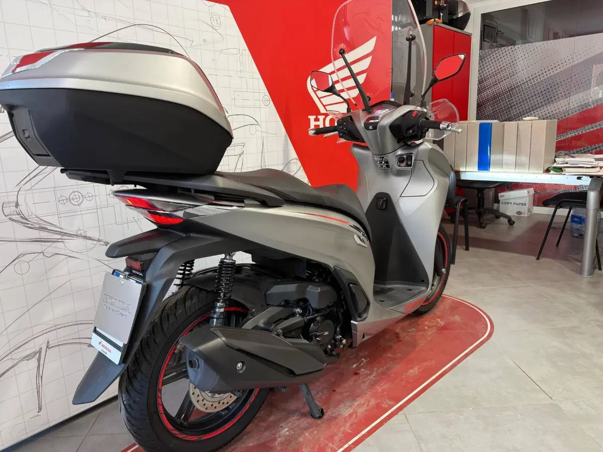 Honda SH 350 Sport (2021 - 24) (7)