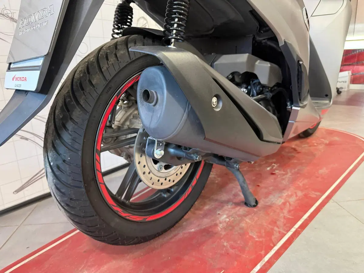 Honda SH 350 Sport (2021 - 24) (12)