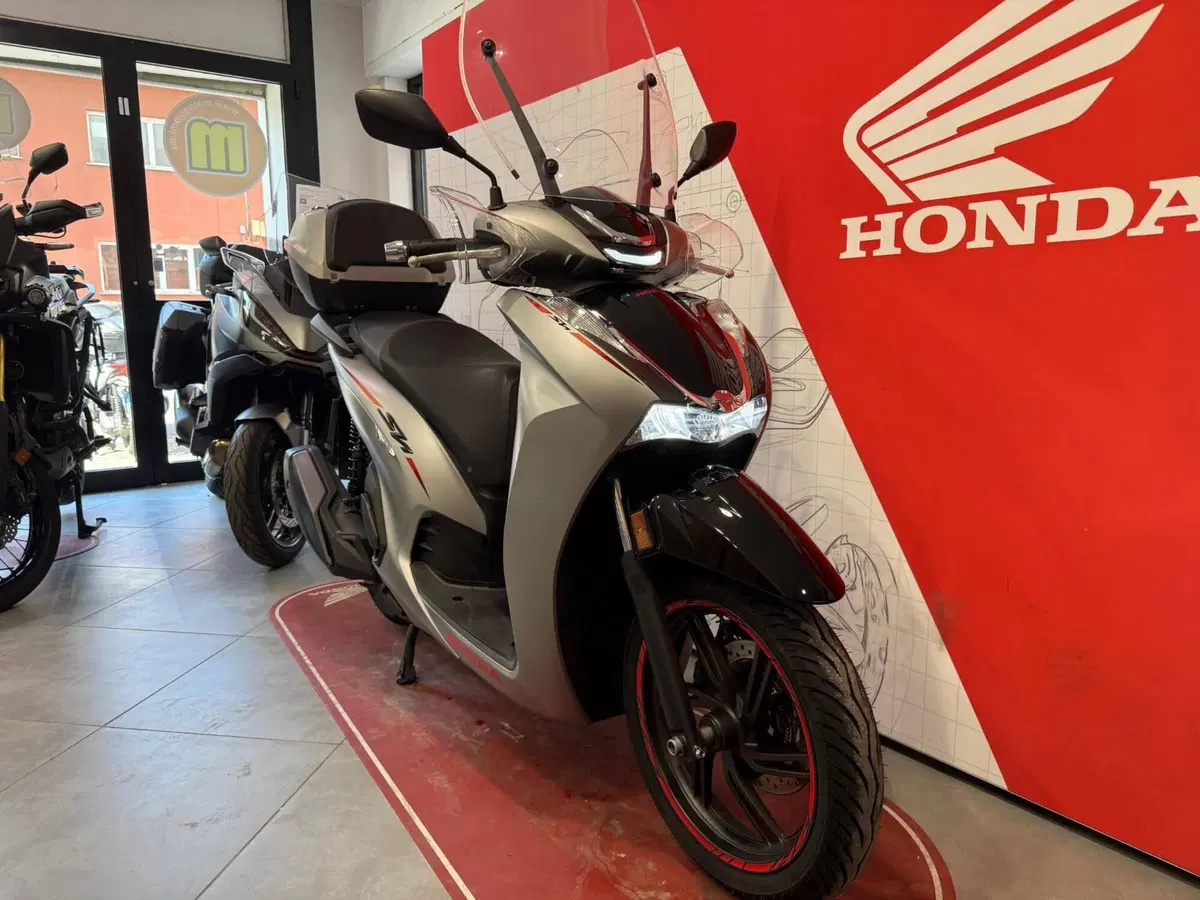 Honda SH 350 Sport (2021 - 24) (4)