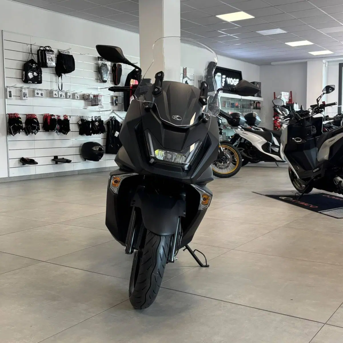 Kymco Skytown 125i (2024 - 26) (2)