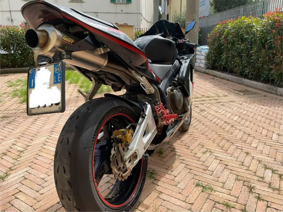 Honda CBR 600 RR (2003 - 04) (4)