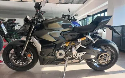 Ducati Streetfighter V2 (2022 - 24) usata