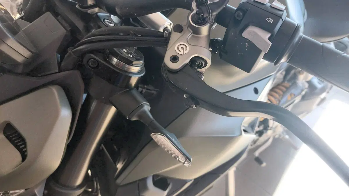 Ducati Streetfighter V2 (2022 - 24) (3)