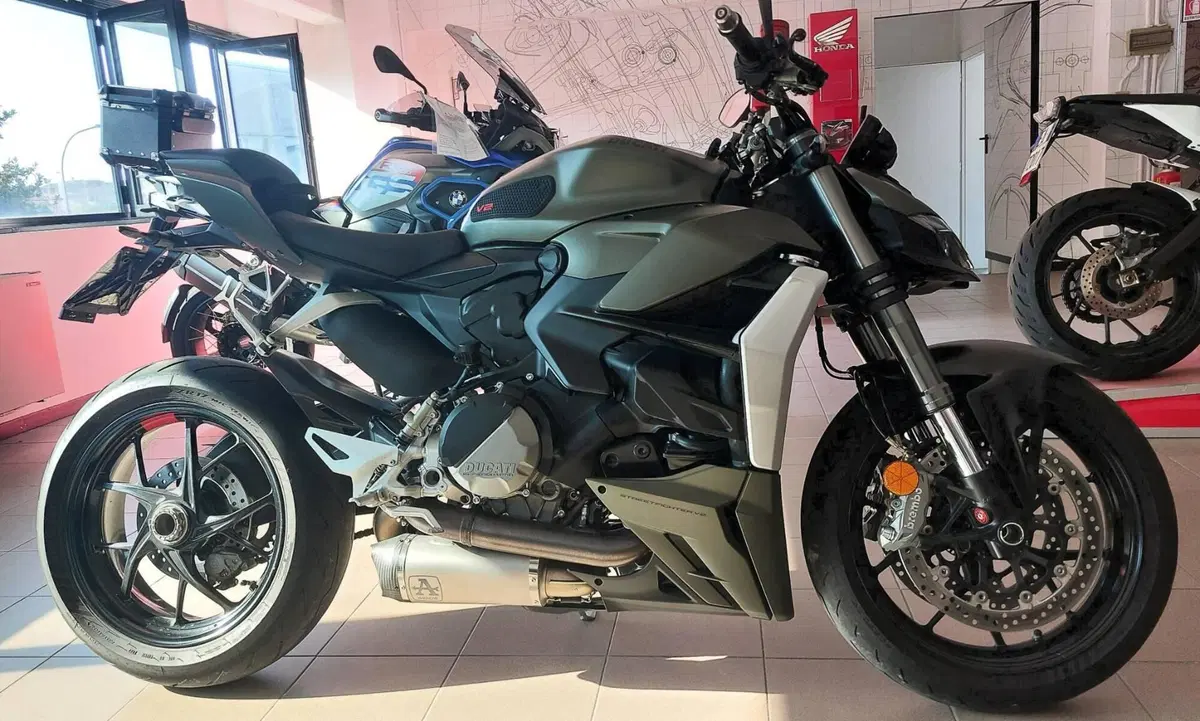 Ducati Streetfighter V2 (2022 - 24) (5)