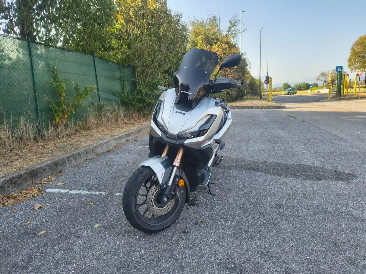 Honda ADV 350 (2022 - 24) (2)